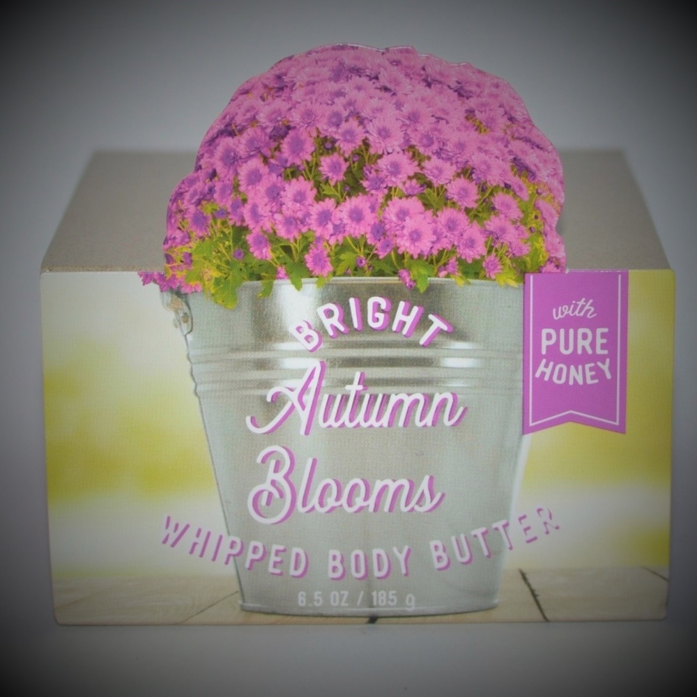 COPY - Bath body works AUTUMN BLOOMS Body Butter NEW